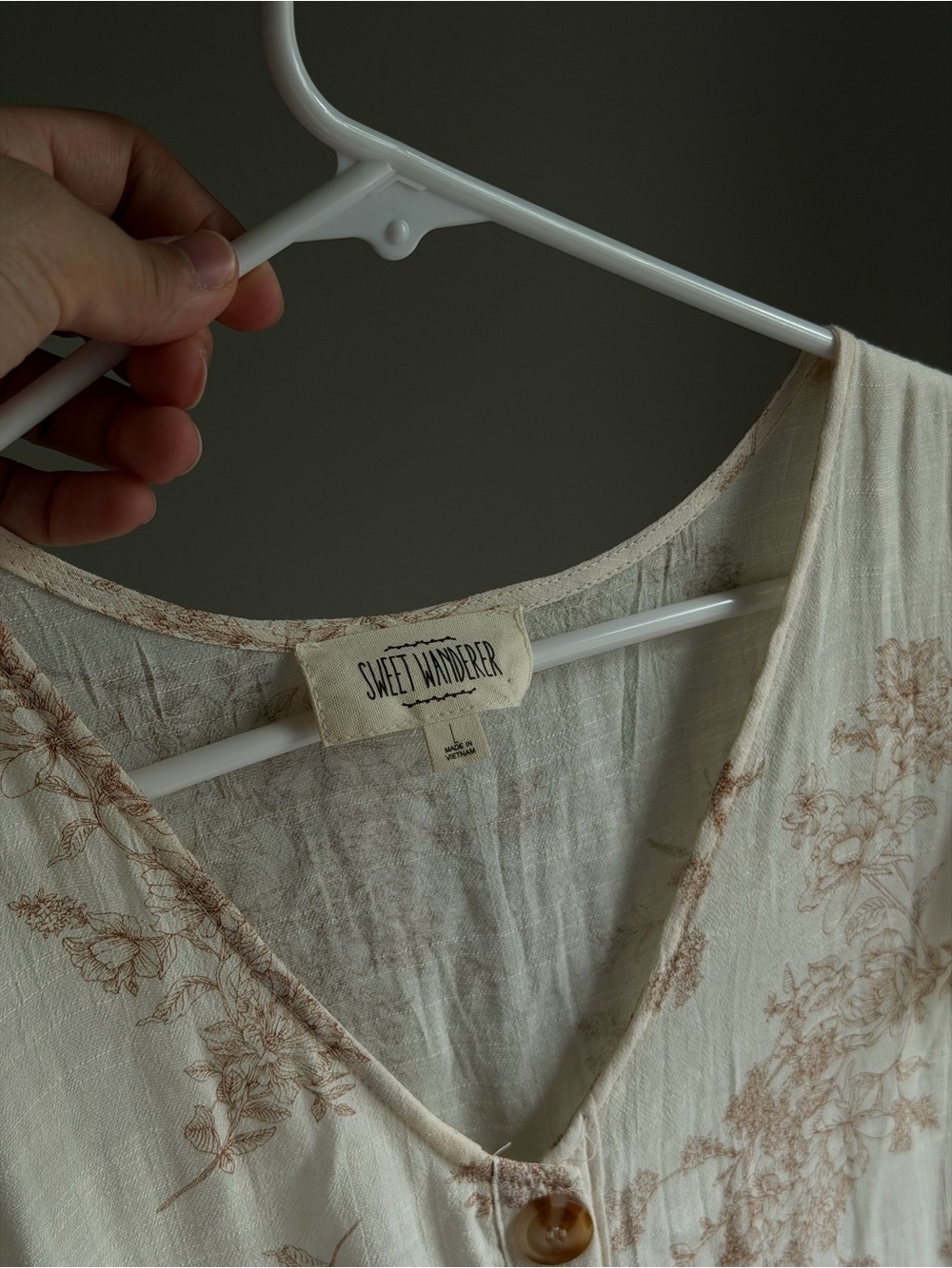 Sadie & Sage Cream Floral Button-Front Tiered Dress - Picture 3 of 4